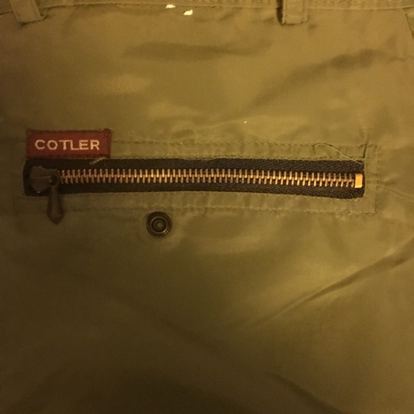 Vintage 80’s parachute pants w/expanding zipper. By Cotler. Unisex. Olive Green - Picture 3 of 3